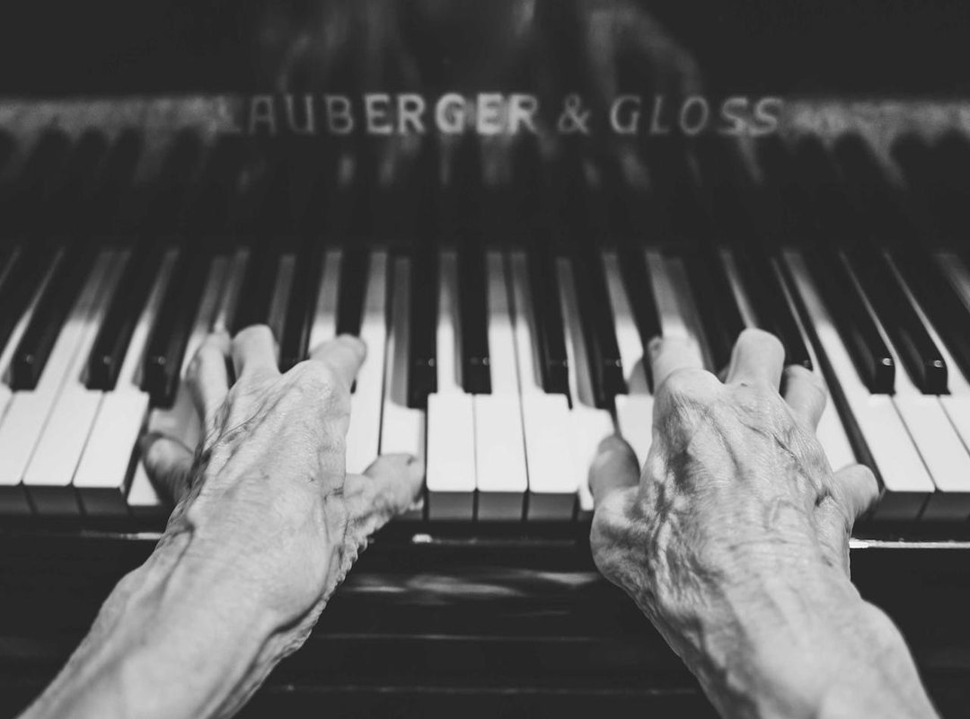 Finding Your Perfect Match: A Buyer's Guide to Nude Makeup